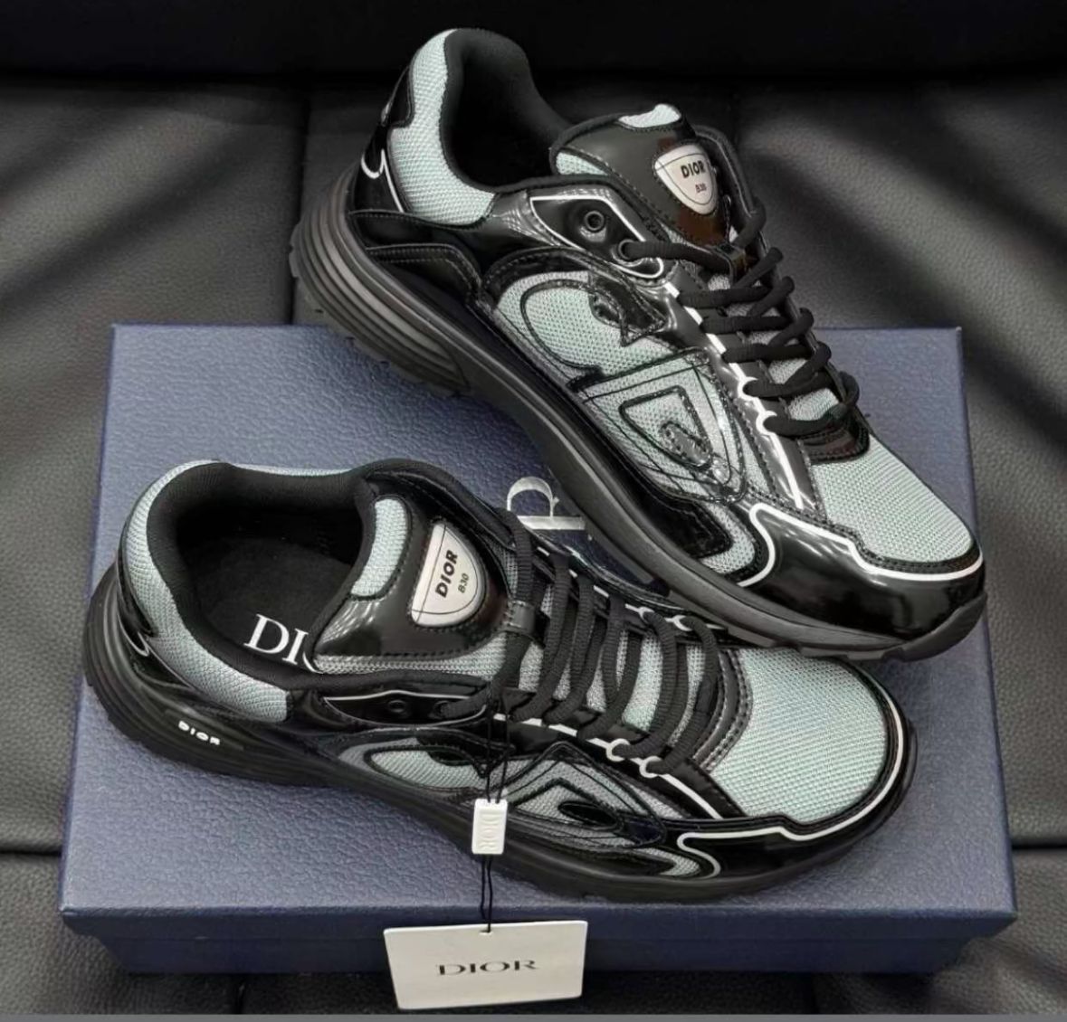 Dior – Baskets CD Tech Runner