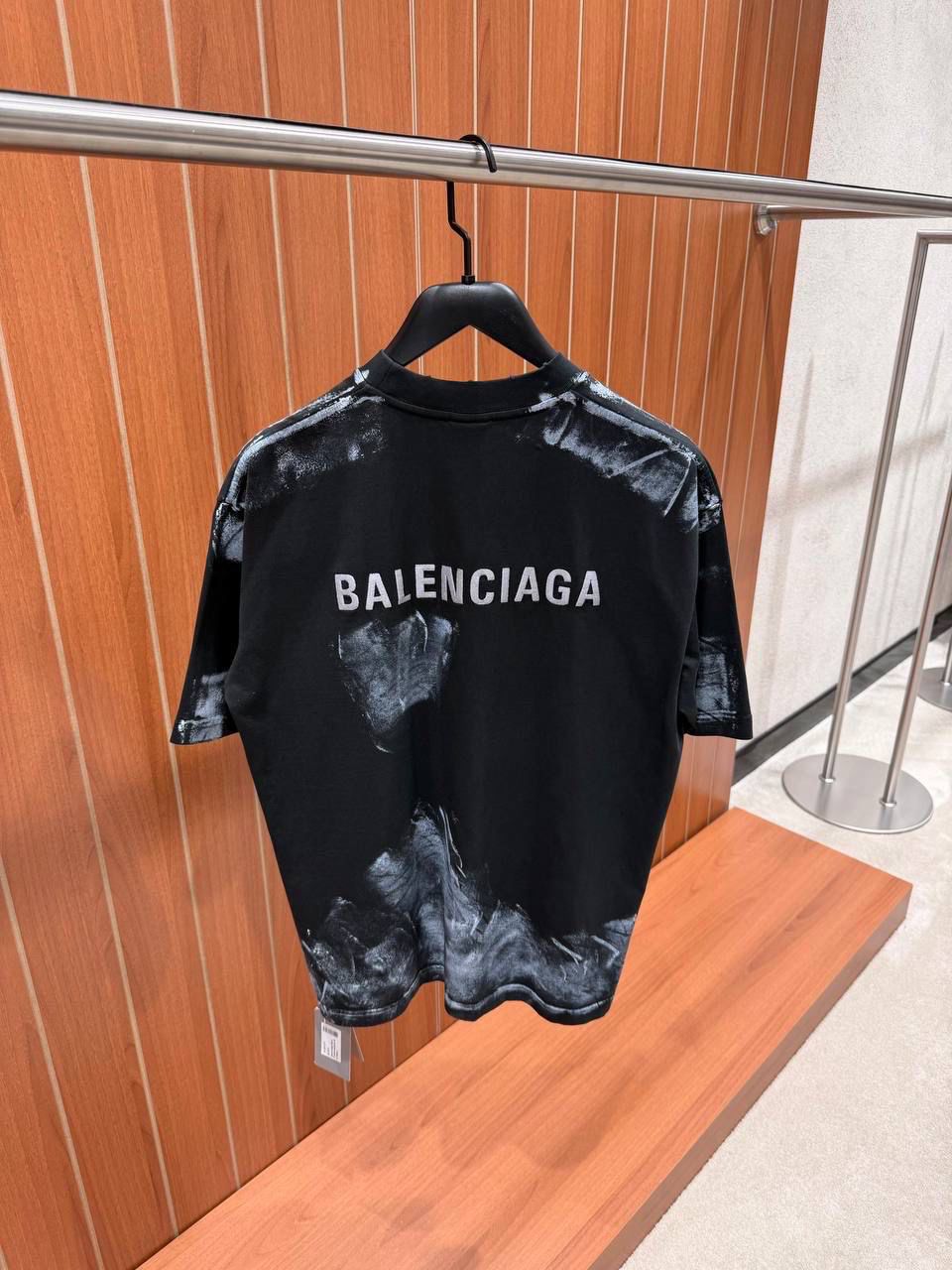 T-shirt Balenciaga Dos – Coupe Oversize
