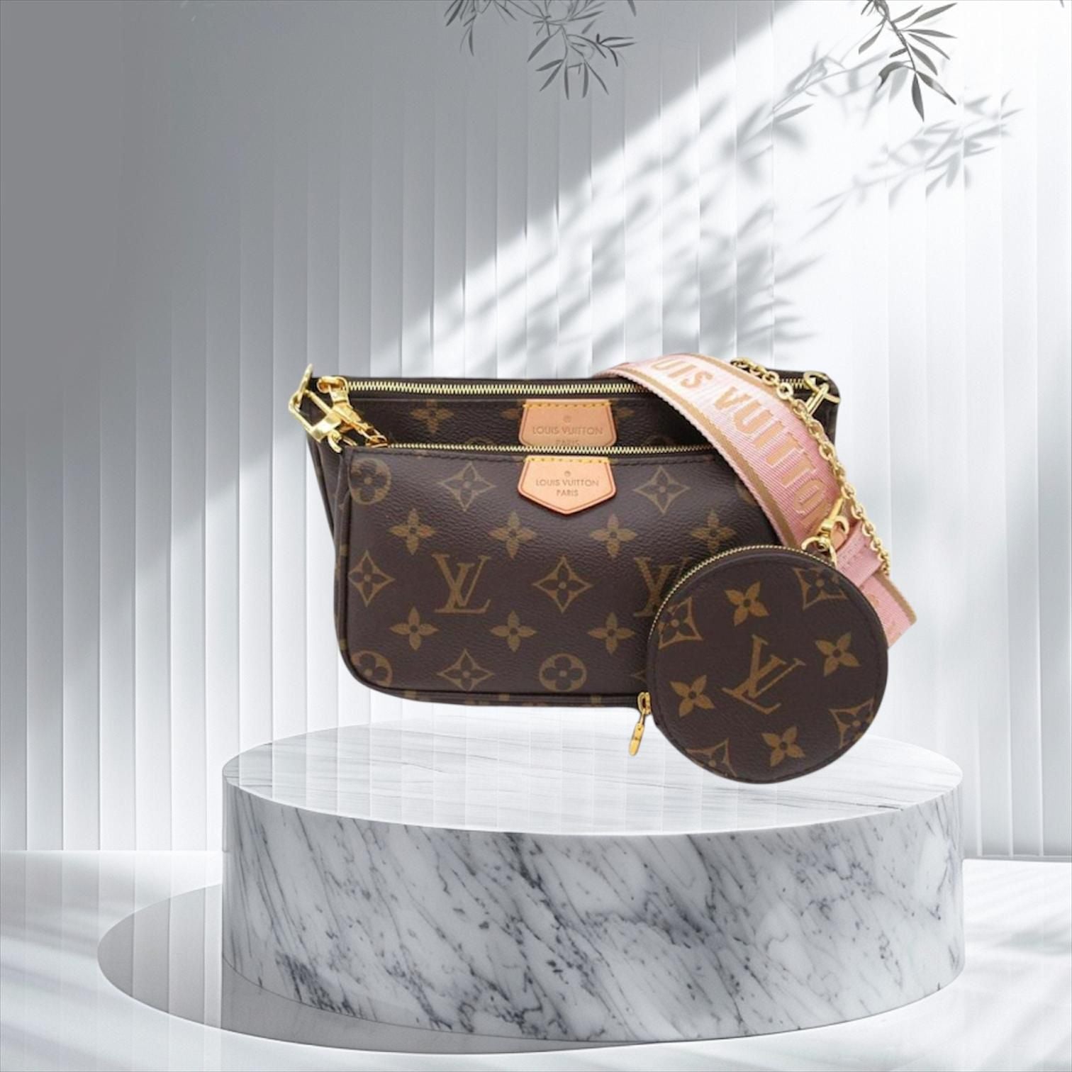 Louis Vuitton – Sac à Main Multi Pochette Monogram