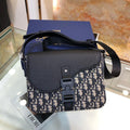 Dior – Sacoche Saddle Oblique