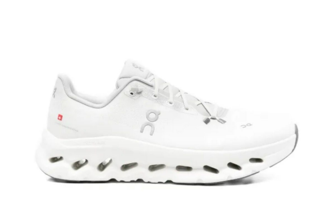 On Running Cloudnova